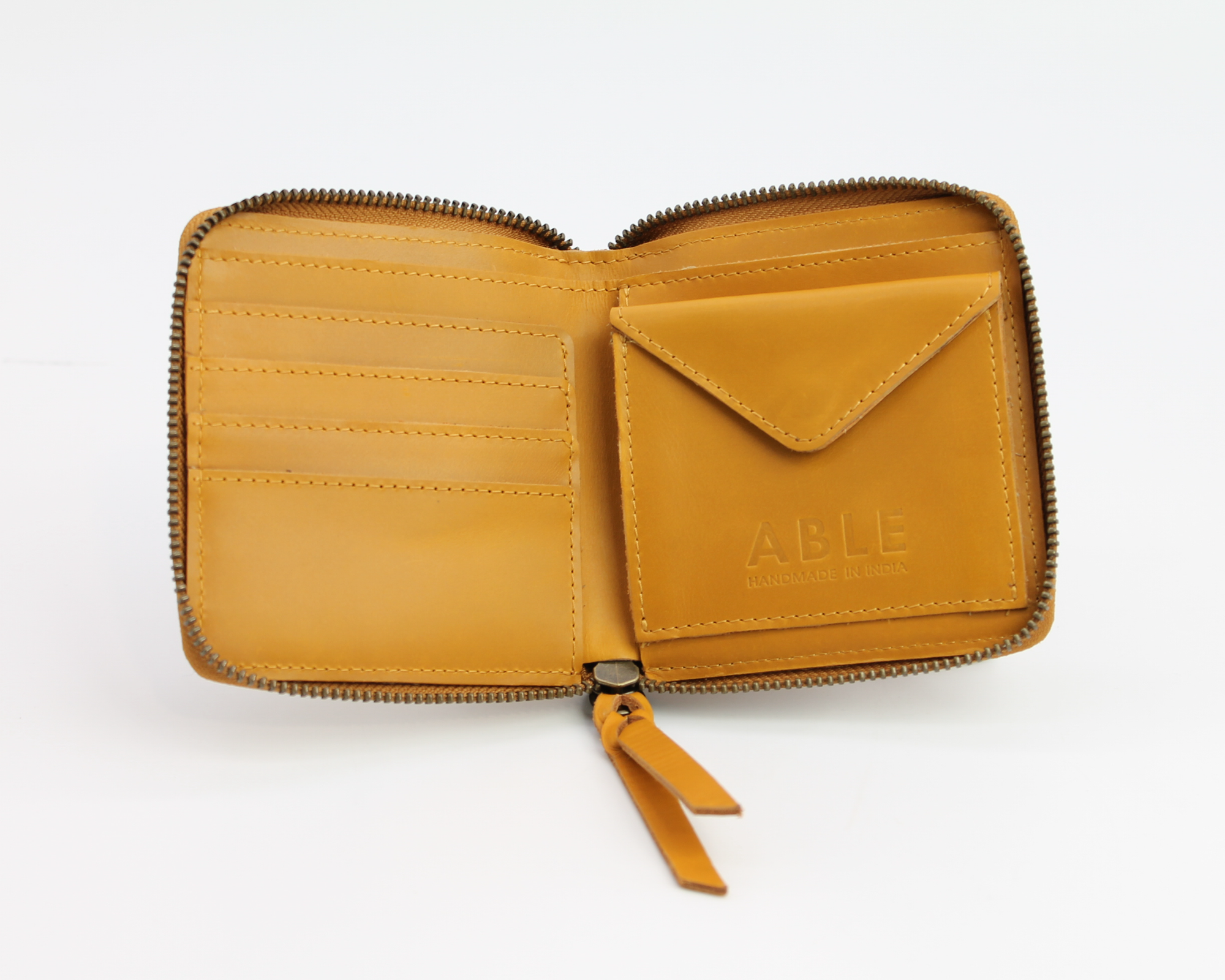 Small Zip Around Wallet / Cognac