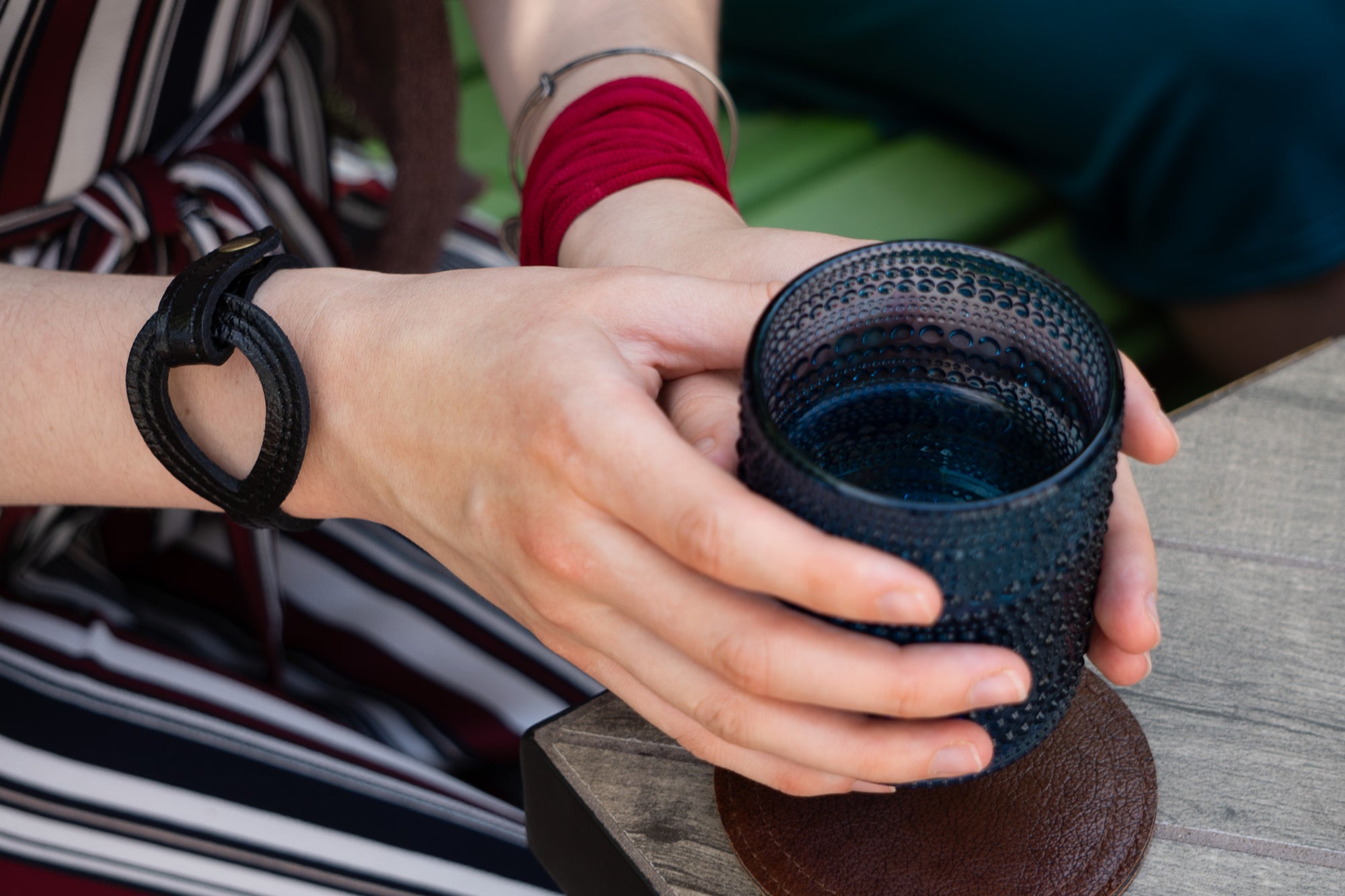 Essence Poinsettia S/M