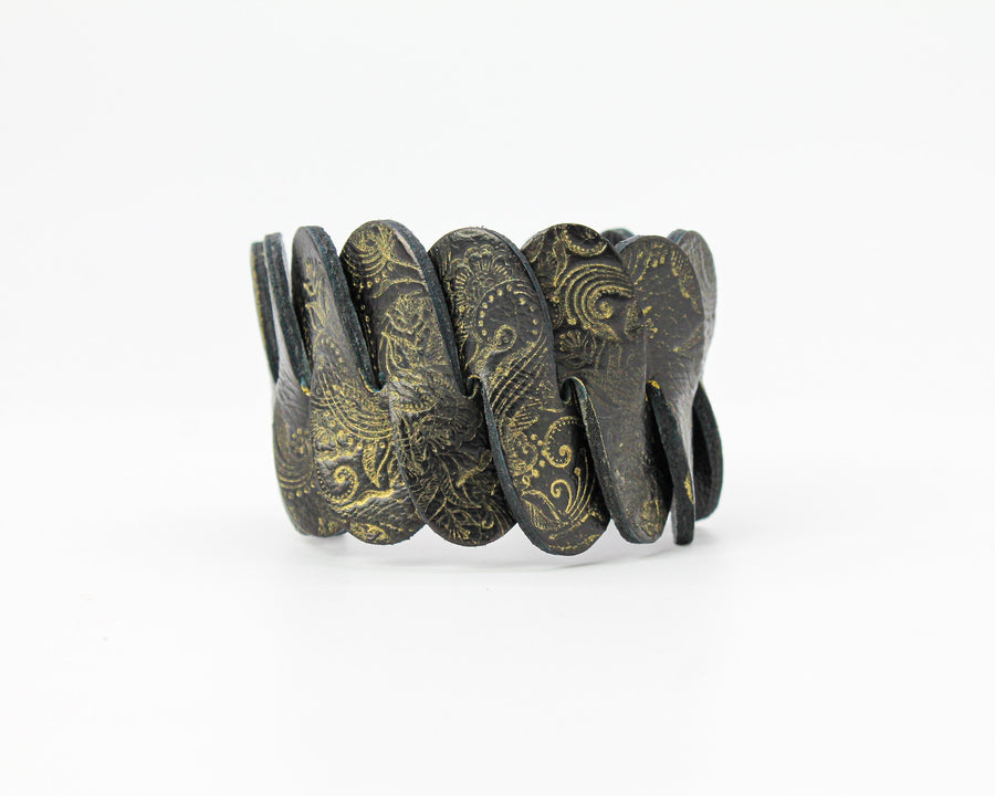 Flow Cuff Bracelet/ Onyx Elemental
