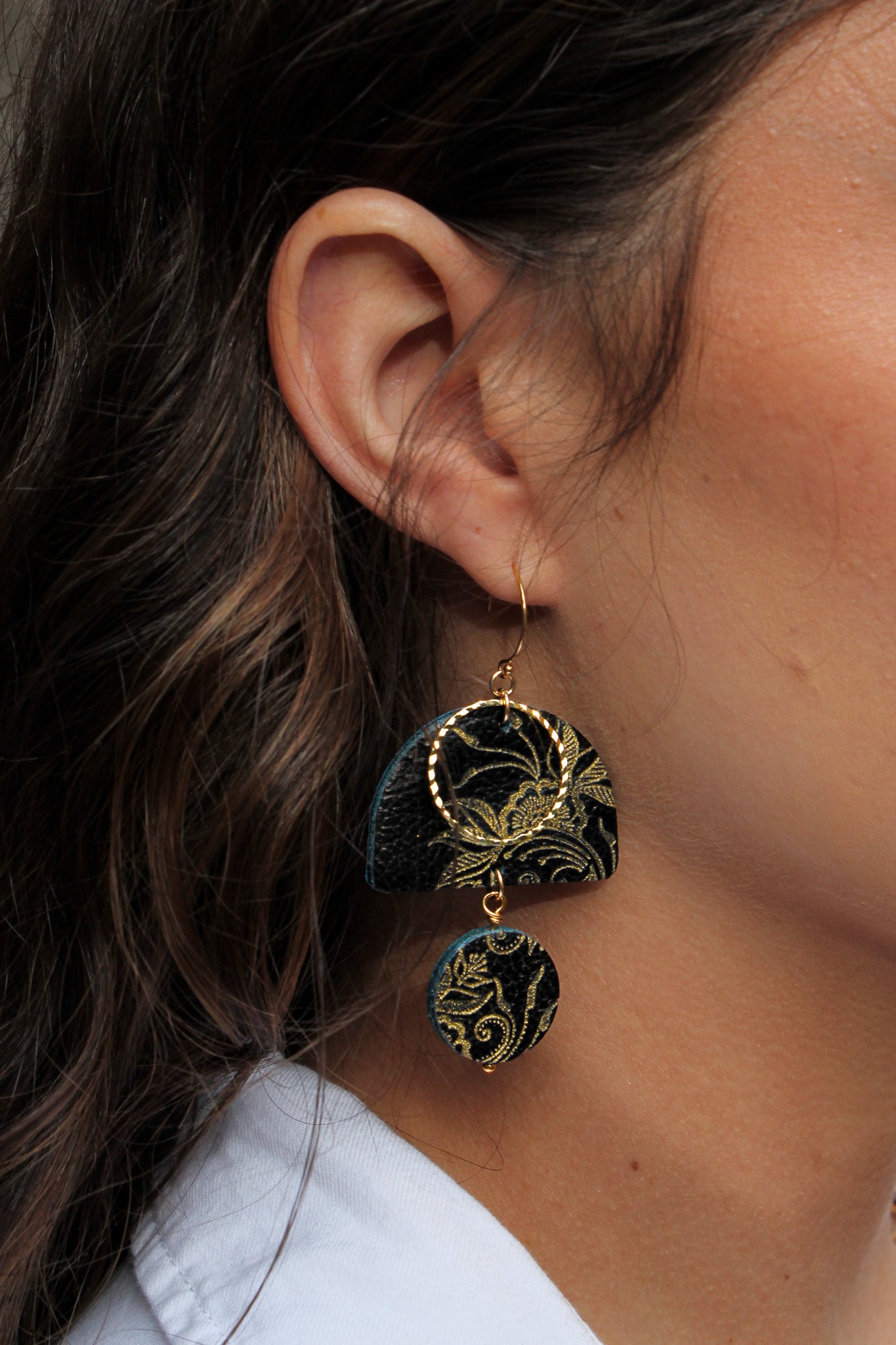 Meridian Earring/ Onyx Elemental