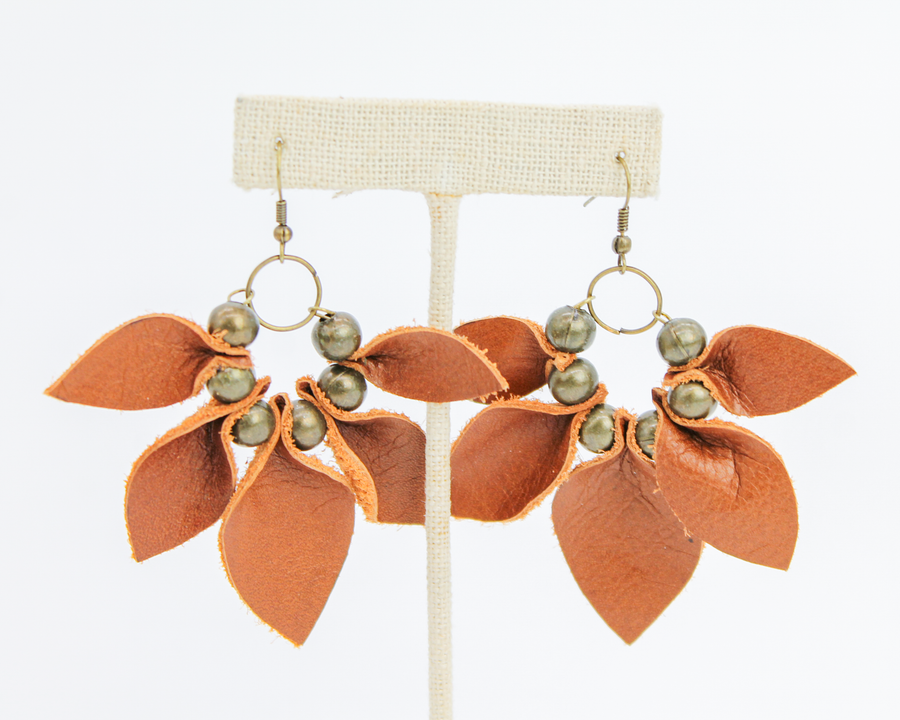Bloom Earring / Cognac