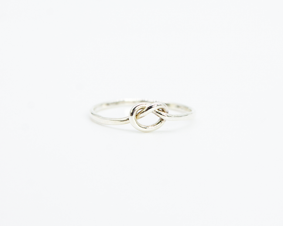 Knot Ring / Sterling Silver