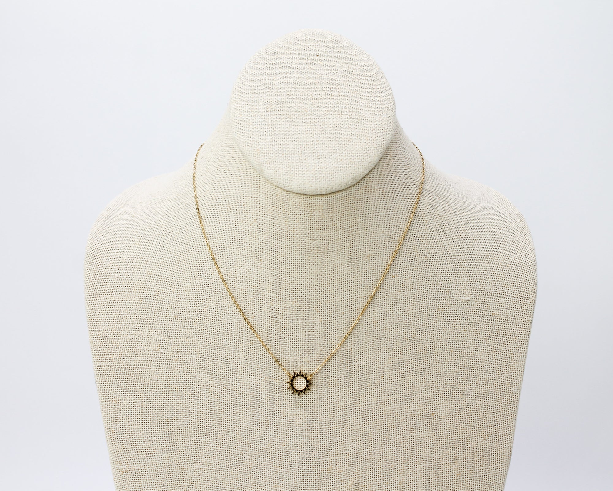 Mallory Necklace / Gold