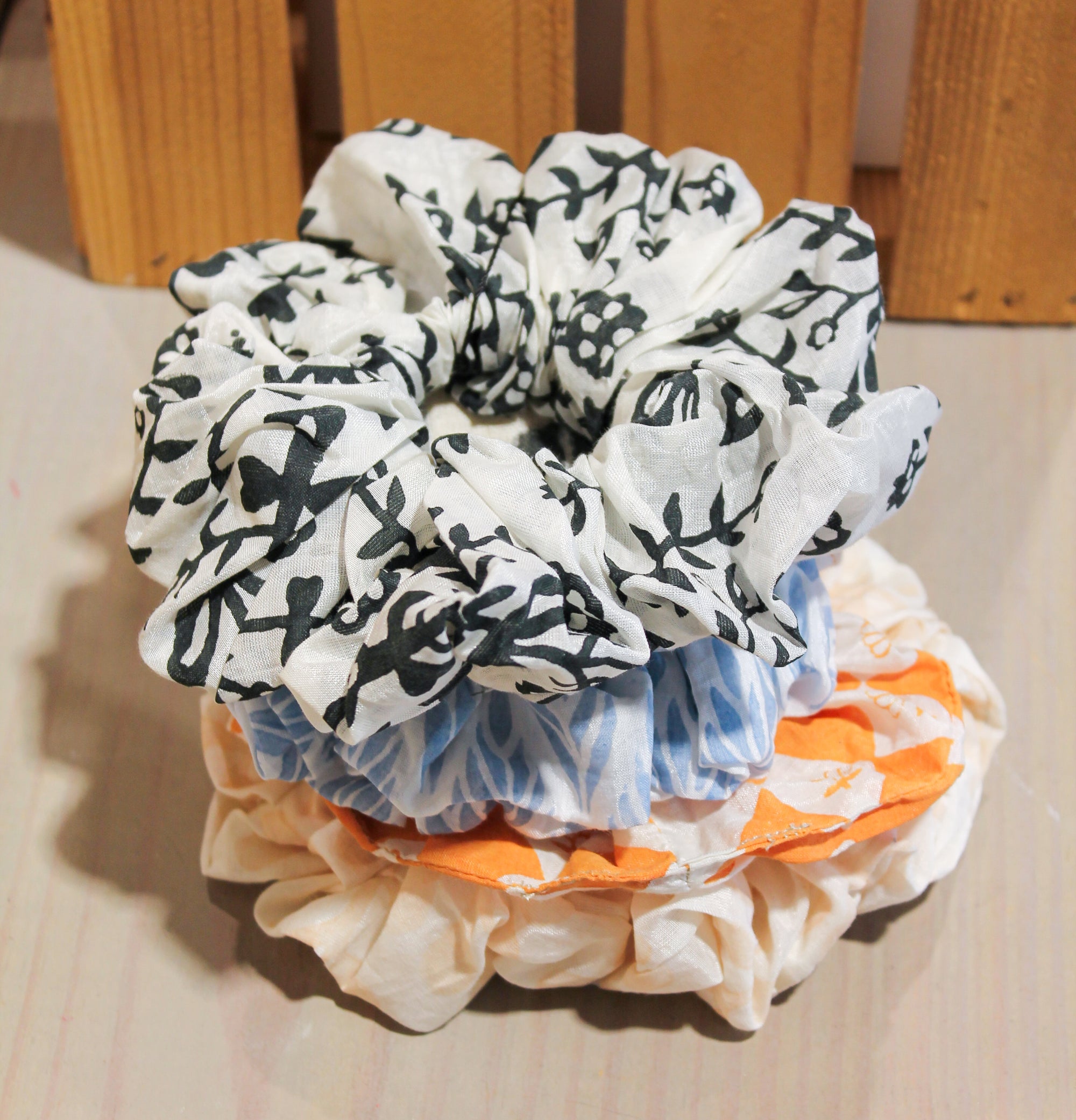 Joyn Rethreaded Giant Scrunchie - Rethreaded