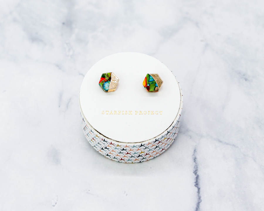 Sedona Stud Earring/ Sunrise Red Hexagon