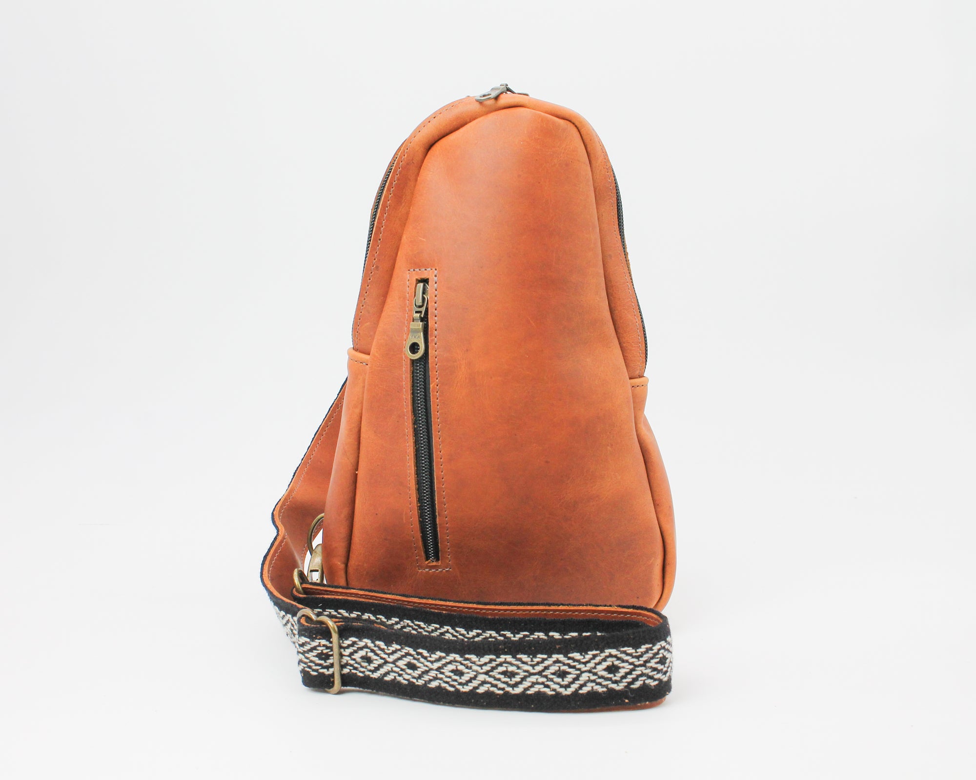 Sling Backpack / Cognac