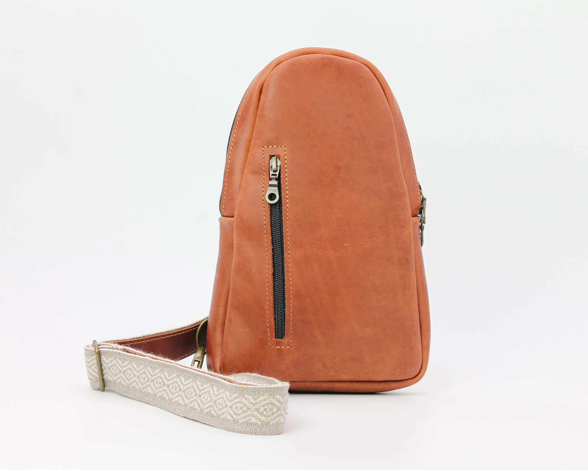 Sling Backpack / Cinnamon
