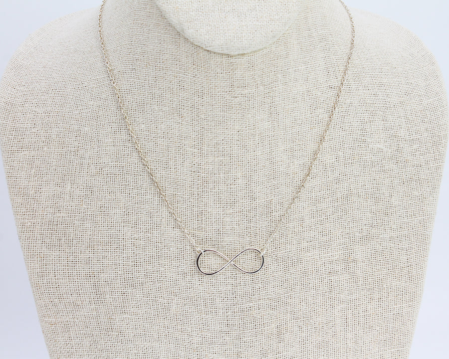 Infinity Necklace / Sterling Silver