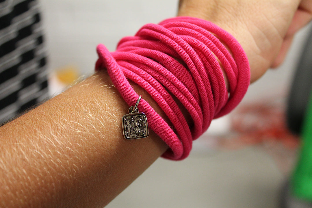 Threads for Hope Bracelet / Pink