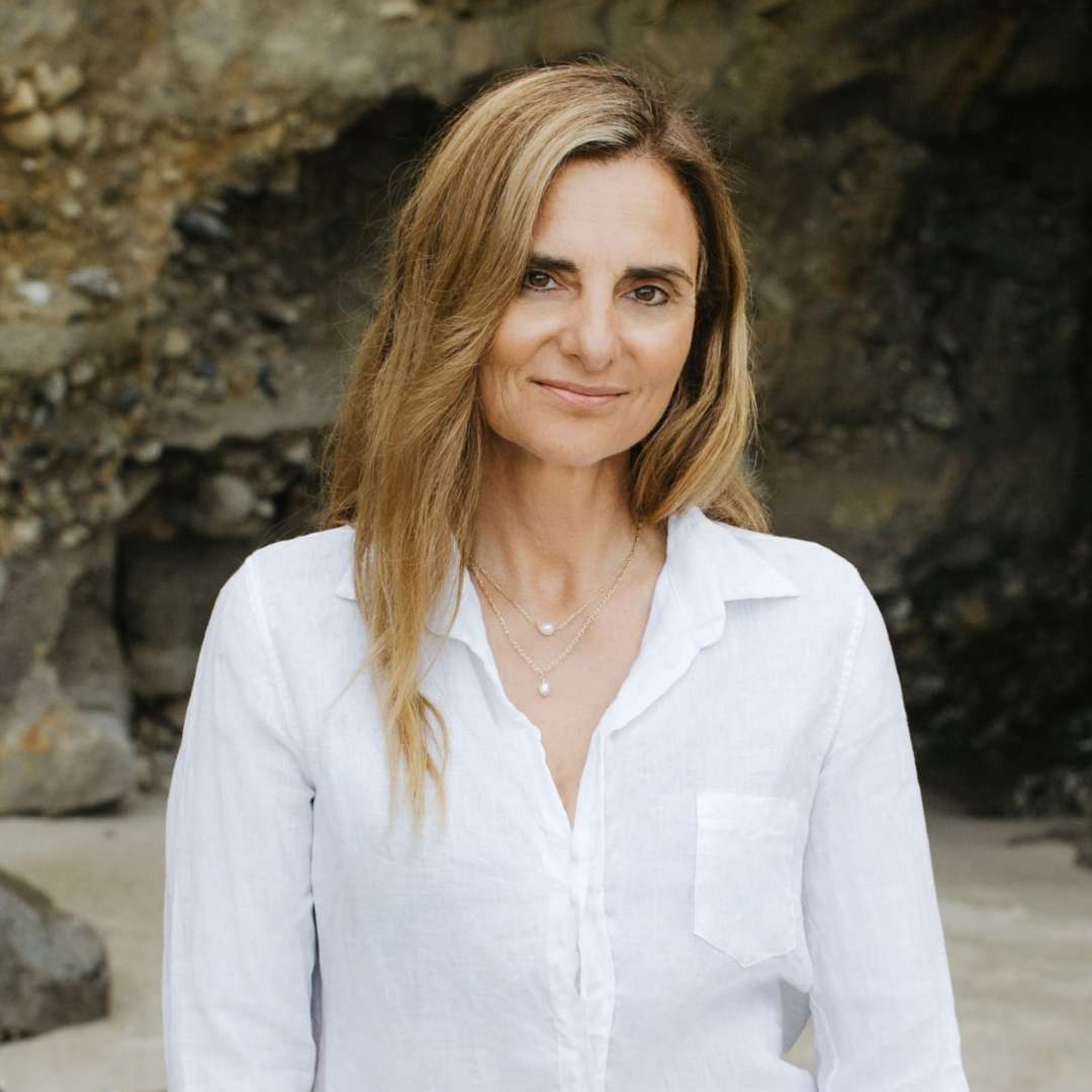 Devoted Necklace 14K Gold